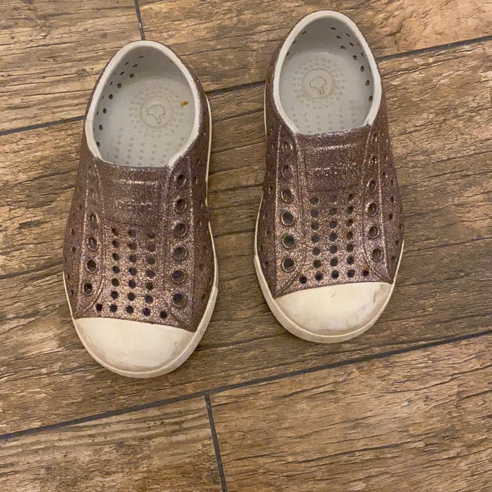 Glitter Natives!